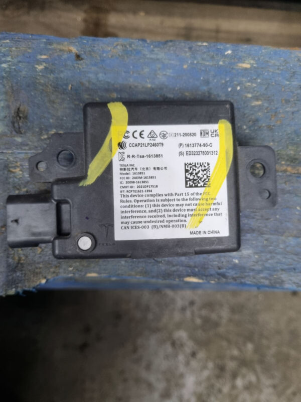 BLE-модуль передній / задній Gen 3 Tesla Model S / X Palladium, 1613774-90-C